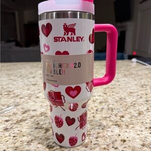Stanley Tumbler with Custom Designed Heart Motif Pink Handle